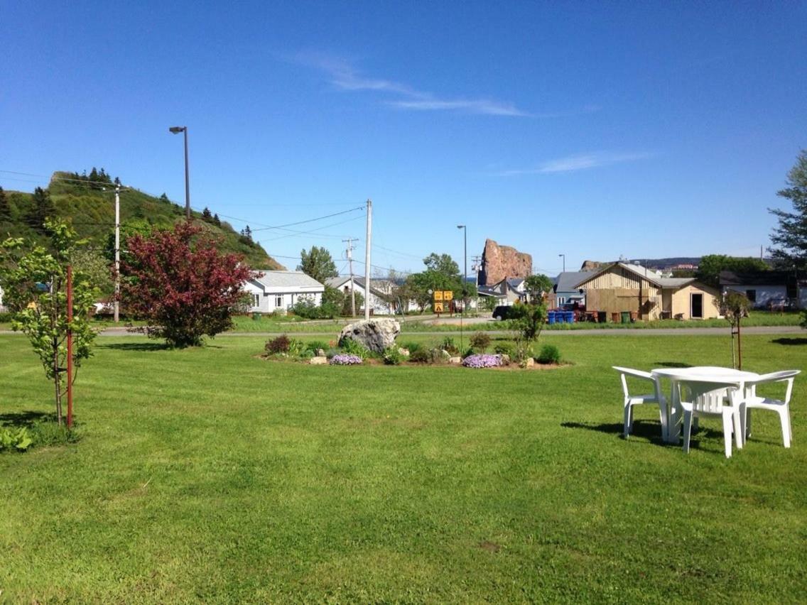 Motel Le Repos Perce Kültér fotó
